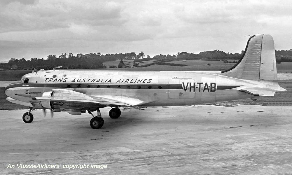 VH-TAB Douglas DC-4-1009